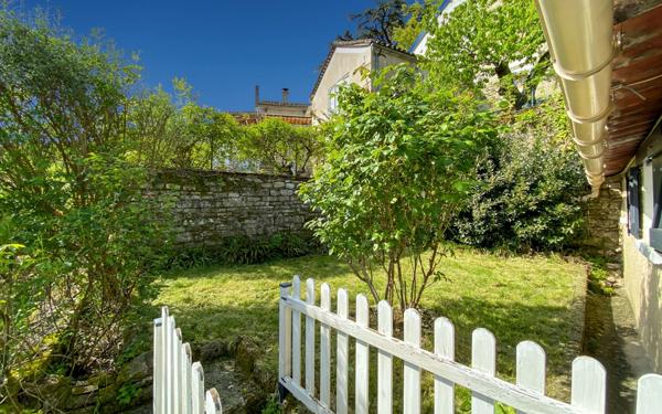 Maison à vendre    2 pièces •  Caylus