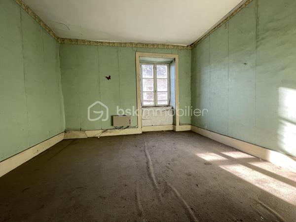 Maison ancienne de 270 m²