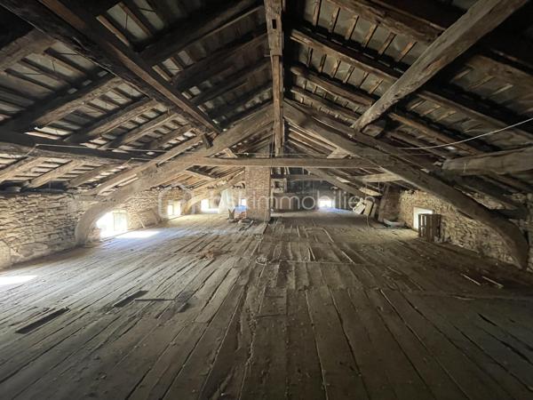 Maison ancienne de 270 m²