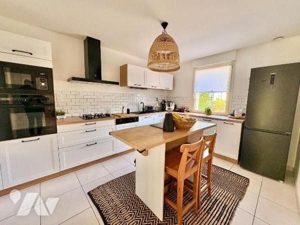 NOUVEAUTÉ ? ÉTUDE TRENTE-CINQ NOTAIRES ! VOTRE NOTAIRE DE VERN SUR SEICHE

Située rue Villier...