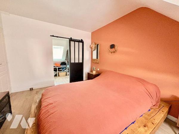 NOUVEAUTÉ ? ÉTUDE TRENTE-CINQ NOTAIRES ! VOTRE NOTAIRE DE VERN SUR SEICHE

Située rue Villier...