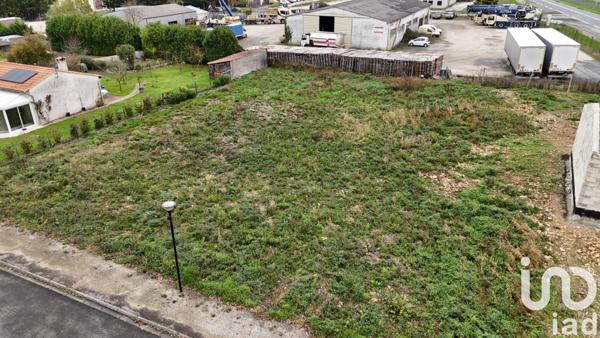 Terrain à vendre 1 363 m² Anais