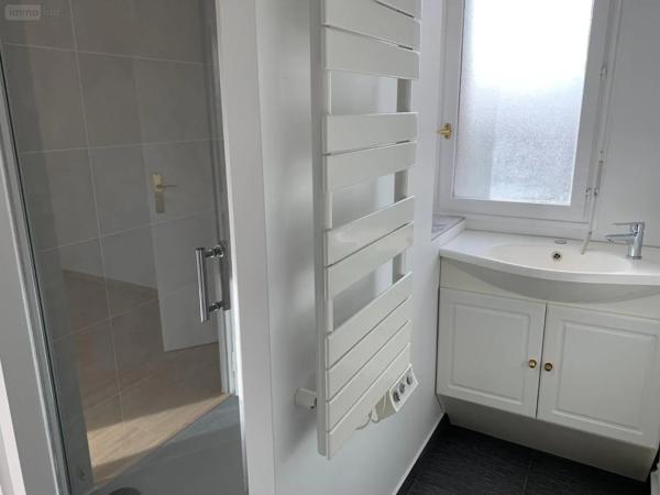 Location - Appartement Bailleul 59270 2 pièces 69 m 2