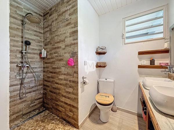 DPT GUYANE,  À vendre MATOURY Maison individuelle T5 de 140 m2 sur un terrain de 2 501 m2