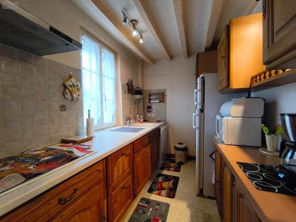 Maison de ville à vendre à Saint-André-de-l'Eure dans l'Eure (27220), ref : JA - 1017568 Centre ville