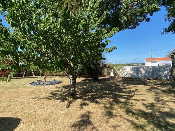 A PROXIMITE DU CENTRE DE THARON-PLAGE Saint-Michel-Chef-Chef (44730)