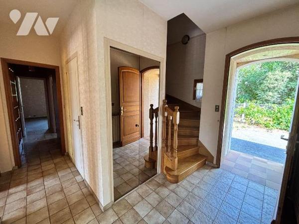 NOUVEAUTE ! Seulement chez Trente-Cinq Notaires ! 

A 10 minutes de Rennes, au coeur de la co...