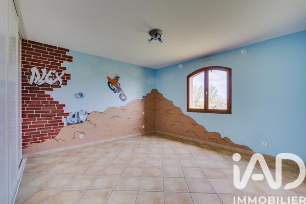 Maison à vendre 6 pièces 219 m² Saint-Lys