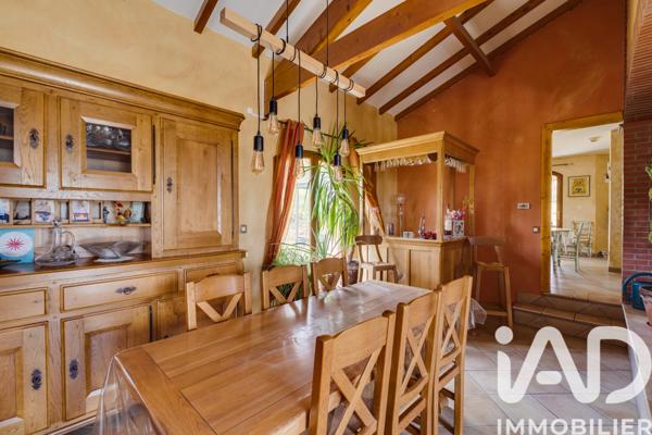 Maison à vendre 6 pièces 219 m² Saint-Lys