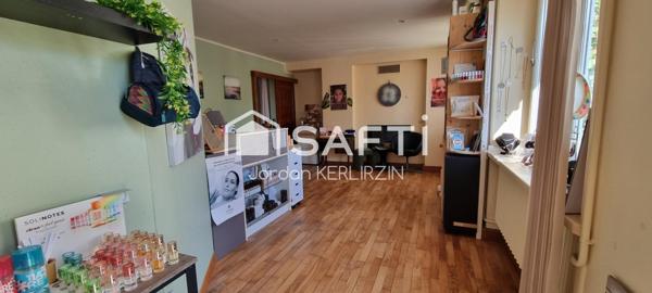 Maison de 237m², 5 chambres, 8 pièces, 400m² de terrain