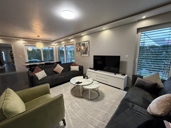 Maison 5 pièces - 140 m² Exclusivité efficity