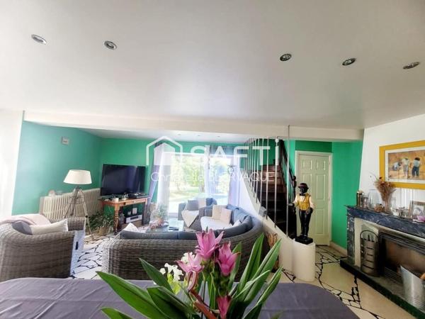 Bel ensemble immobilier de caractère au cœur de Pleumartin