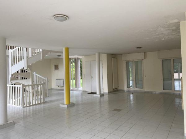 Vente / Château / Domaine à Saint-Rémy-lès-Chevreuse (78470)
