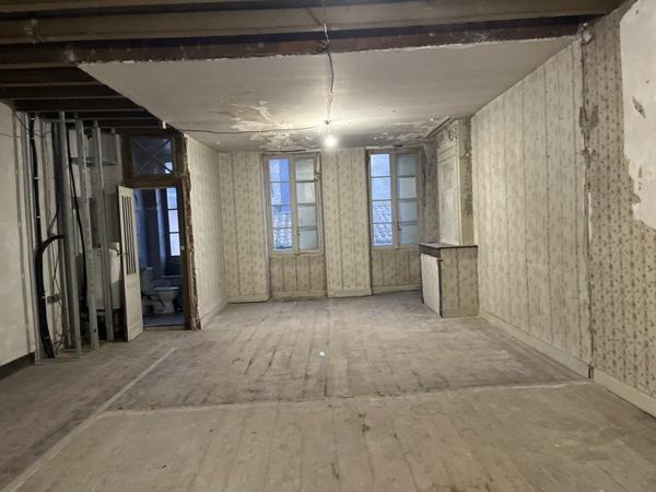 Immeuble à vendre |  La Réole |  240 m²