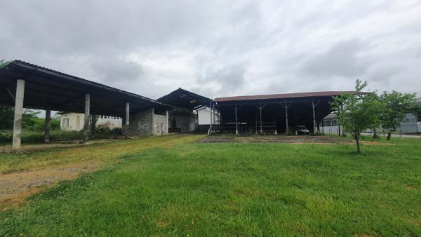 BATIMENT 500 m2 BATIMENT 500 m2