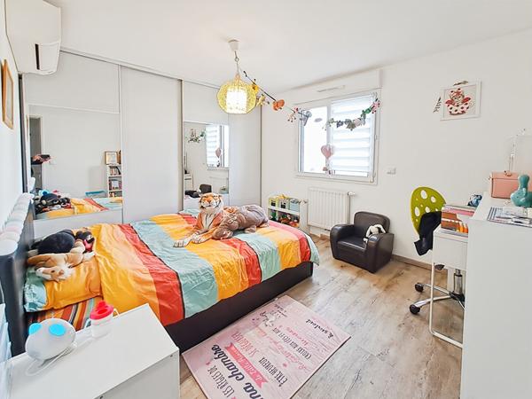 Maison Familiale de 140 m² avec 6 pièces et 4 chambres