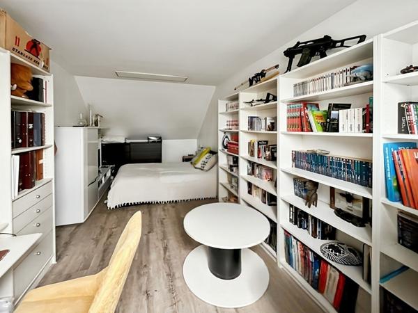 Maison Familiale de 140 m² avec 6 pièces et 4 chambres