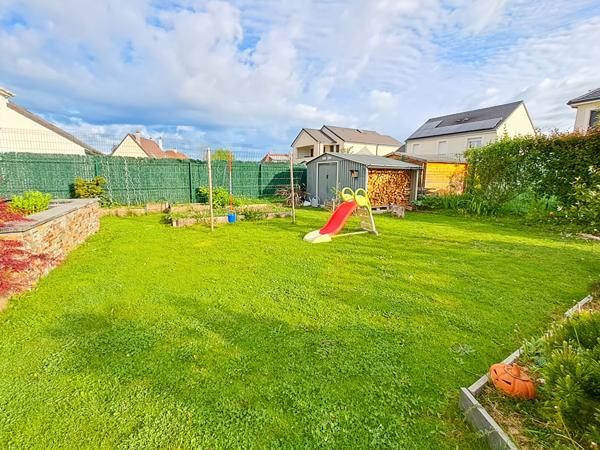 Maison Familiale de 140 m² avec 6 pièces et 4 chambres