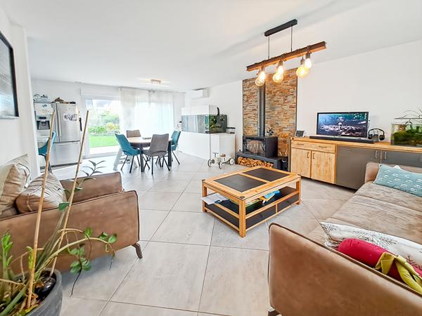 Maison Familiale de 140 m² avec 6 pièces et 4 chambres