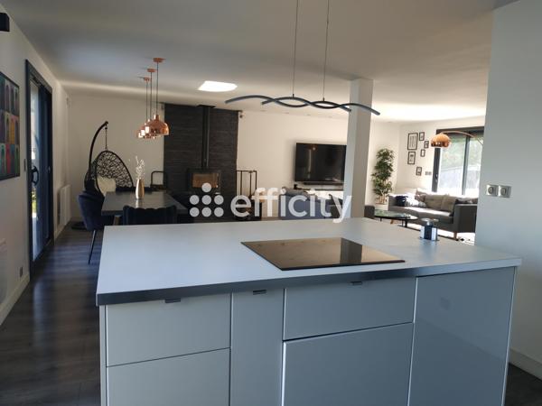 Maison 7 pièces - 157 m²