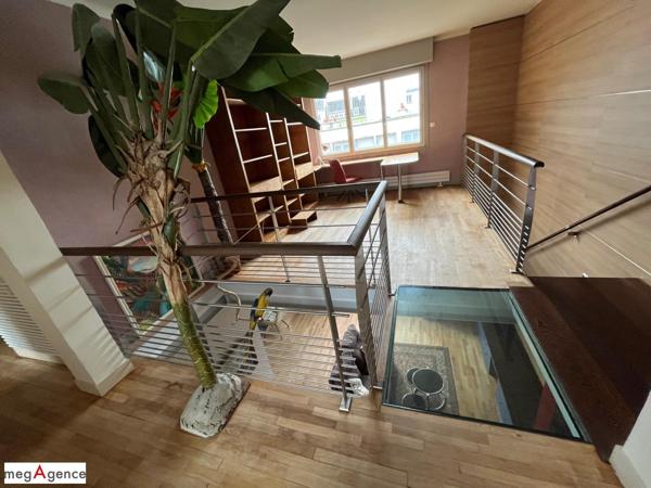 Immeuble à LORIENT, 56100 - 130m²