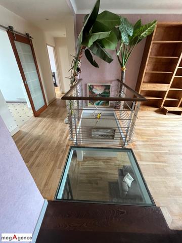 Immeuble à LORIENT, 56100 - 130m²