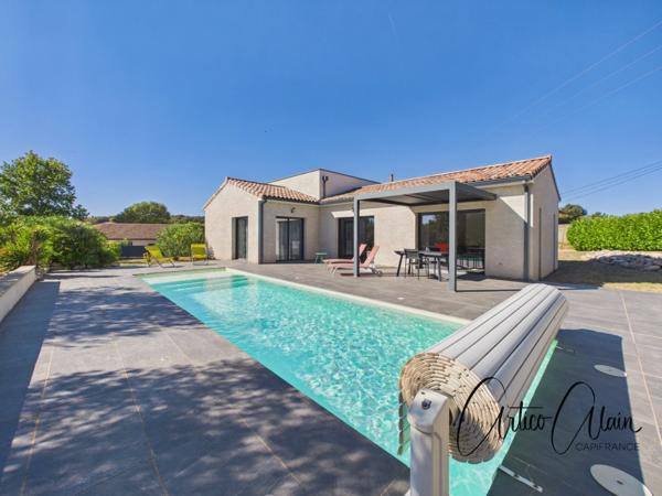 Maison contemporaine ossature bois 130 m² avec piscine et terrain 1300 m2