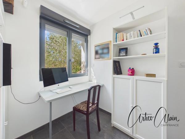 Maison contemporaine ossature bois 130 m² avec piscine et terrain 1300 m2