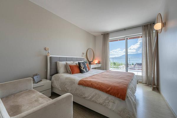 Maison Pugny Chatenod  5 pièces 182 m2 - piscine