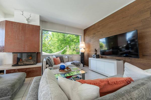 Maison Pugny Chatenod  5 pièces 182 m2 - piscine