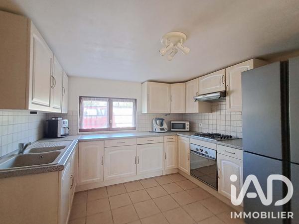 Maison à vendre 7 pièces 156,46 m² Brienon-sur-Armançon