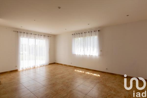 Maison 8 pièces de 194 m² à Ouzouer-sur-Loire (45570)