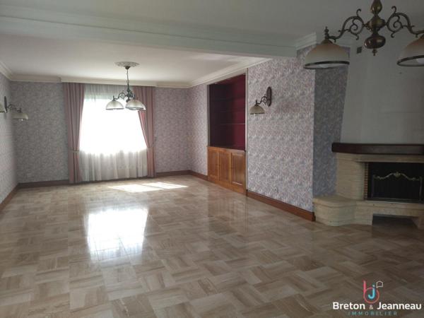 PAVILLON F7 à ERNEE