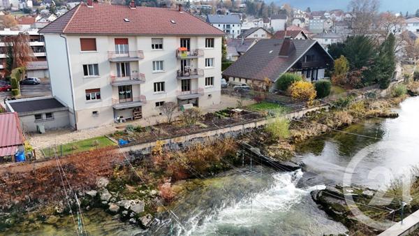 Appartement F4 à vendre  4 pièces - 90,96 m2 PONTARLIER - 25