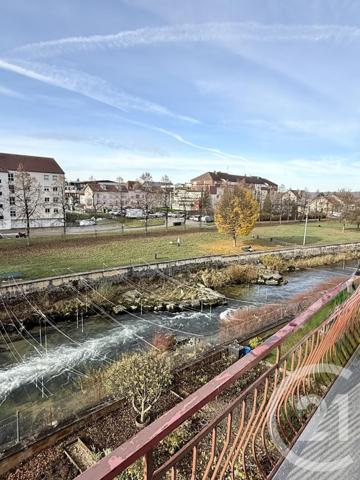 Appartement F4 à vendre  4 pièces - 90,96 m2 PONTARLIER - 25