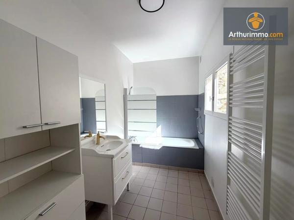 Vente Immeuble 4 pièces 102 m2 à Compiègne