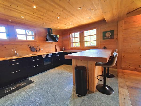 Chalet à vendre à MERIBEL LES ALLUES (73550) - Savoie