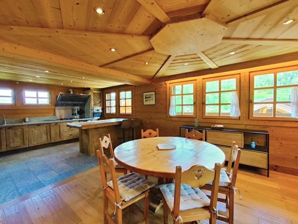Chalet à vendre à MERIBEL LES ALLUES (73550) - Savoie