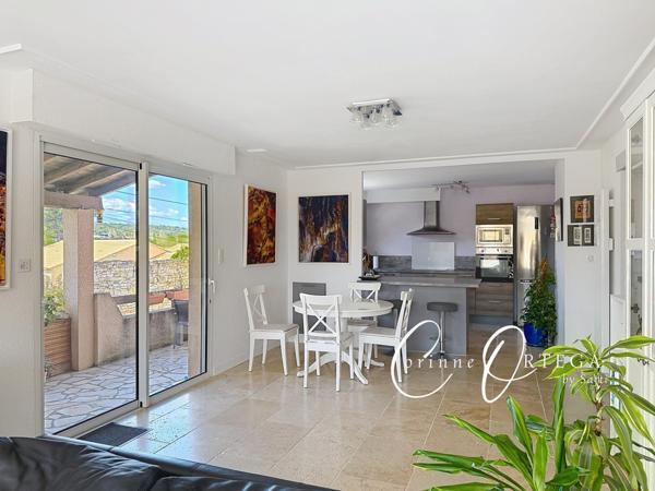 Villa T5 - Garage et Piscine