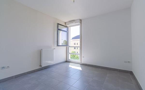 Appartement à louer    2 pièces • 44 m2 Ramonville-Saint-Agne