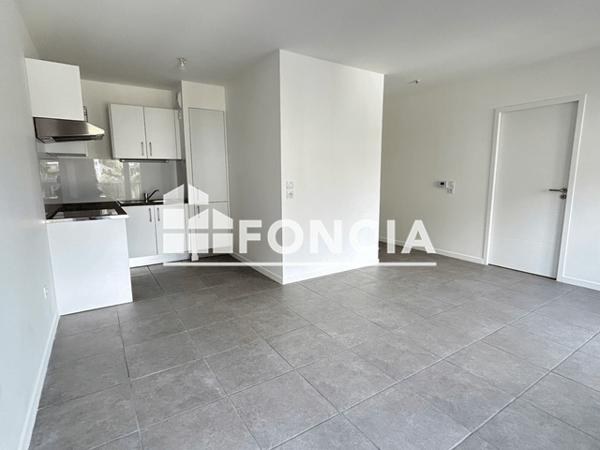 Location Appartement 2 pièces 47.14 m² - 63 RUE D'ISLE Limoges 87000