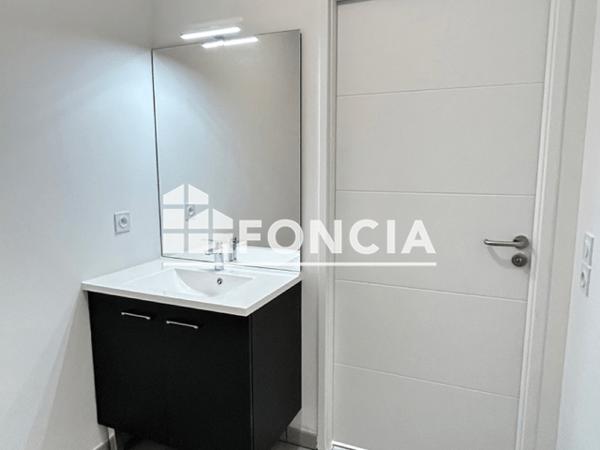 Location Appartement 2 pièces 47.14 m² - 63 RUE D'ISLE Limoges 87000