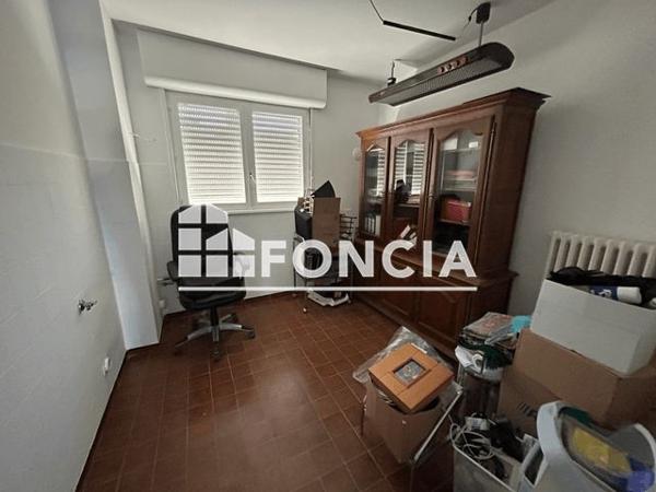 Location Appartement 3 pièces 80 m² - 5 PLACE DE LA VIEILLE PORTE Thionville 57100