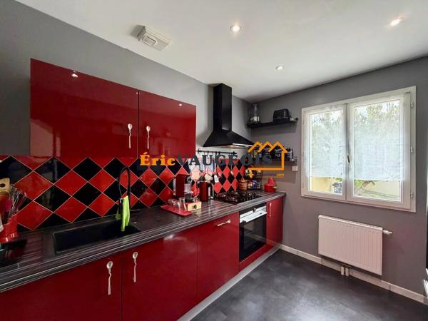 Vente                                                      Maison
                        
                     6 pièces                      160 m2                     à Coulommiers