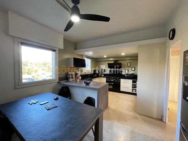 Vente Maison235 m² - 10 Pièces - LOUDEAC (22600)