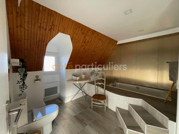 Vente Maison235 m² - 10 Pièces - LOUDEAC (22600)
