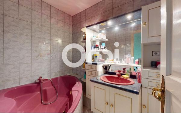 Appartement à vendre    3 pièces • 64 m2 Bron