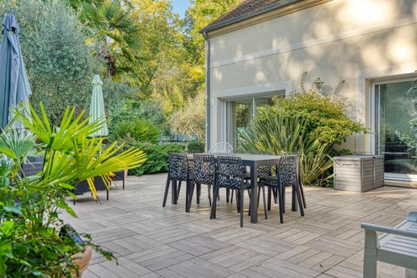 Maison à SAINT-PRIX, 95390 - 6 pièces 215m²