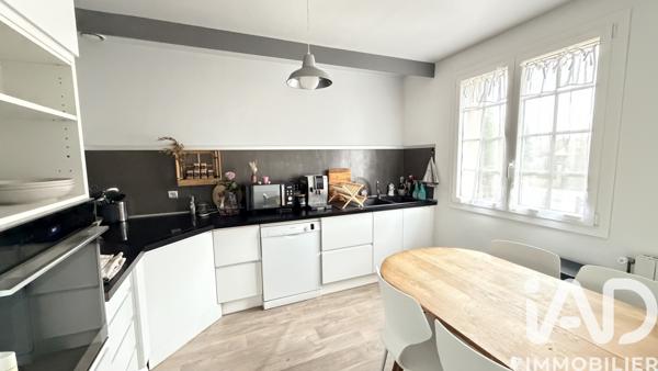 Maison à vendre 6 pièces 130 m² Dammarie-les-Lys