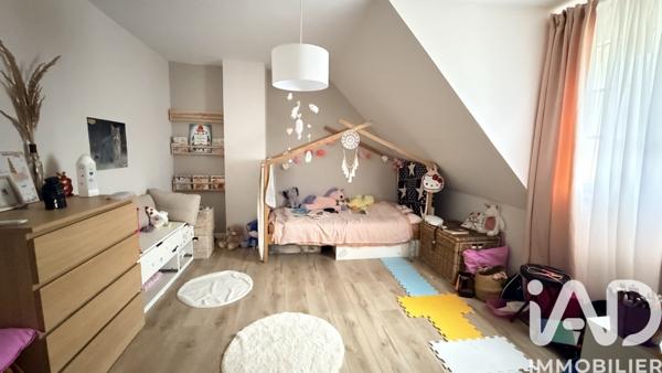 Maison à vendre 6 pièces 130 m² Dammarie-les-Lys